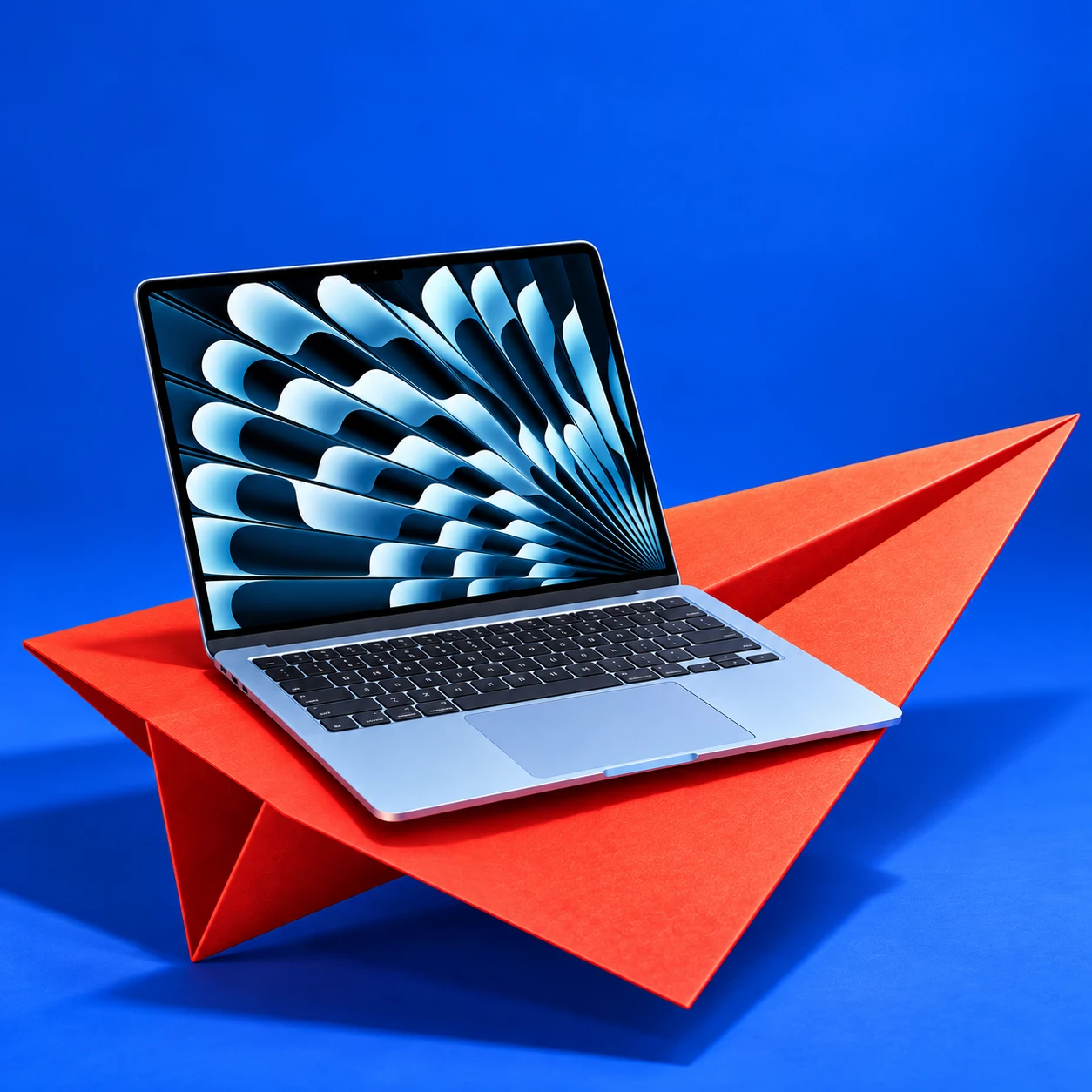 MacBook Air 15 M4 в небесно-голубом цвете